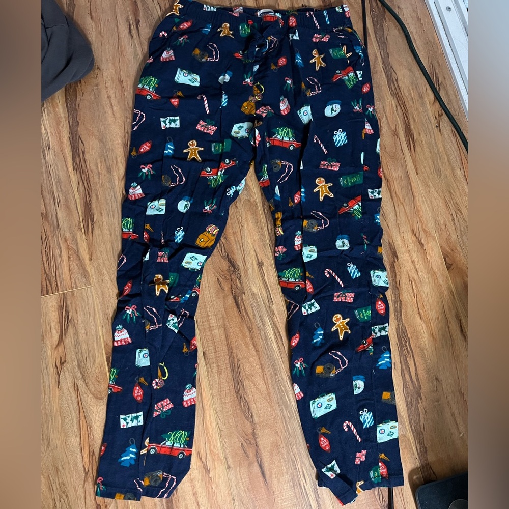 Old navy Christmas pajamas